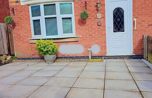 Modern luxury 3-bedroom guesthouse in Wigan - Foto 3