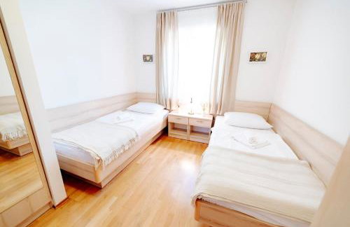 Villa Alma mit privatem Saltwater Pool - Photo 24