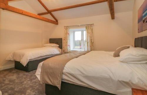 Ploughman's Rigg - Photo 11