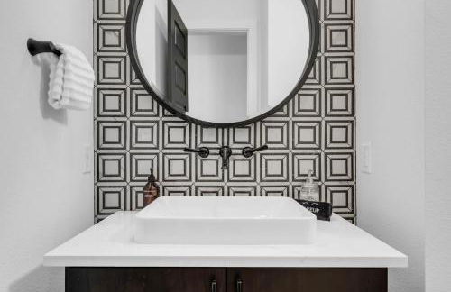 The Escape at 212 with Concierge Services - Foto 47