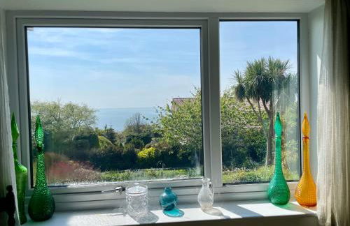 Stunning Charmouth Property with Bay views! - Photo 40