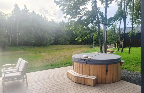 Vilanovka - domki z prywatną balią przy stawie i lesie - Foto 29