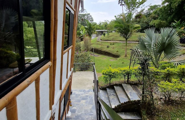 Bhutan Filandia - Photo 44