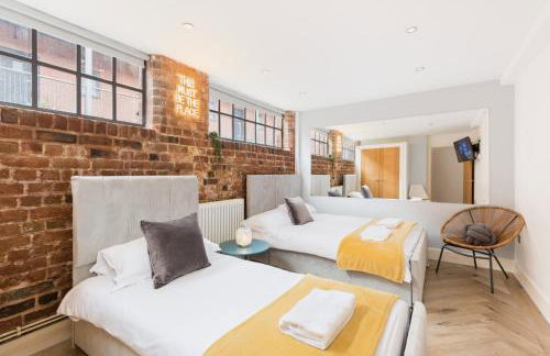 High End Luxury Townhouse in JQ, 4 Bedrooms, Flat screen TV in all rooms, Free Parking, Near Birmingham City Centre DEPOSIT REQUIRED - Foto 10