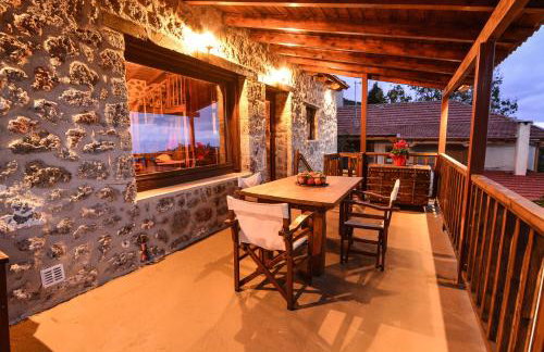 Ξενώνας Νικόλ - Photo 58