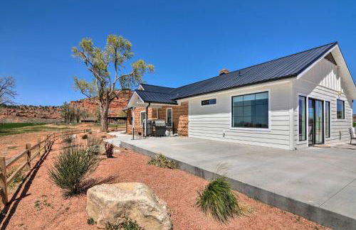 Modern Ranch House with Fire Pit and Valley Views - Foto 38