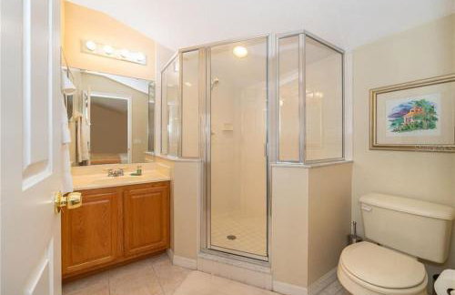 Spacious Family Escape 2 Masters Pool Hot Tub Pool Table & BBQ - 2 Miles Disney - Foto 25