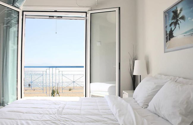 Penthouse & Apartments by the Sea near Airport - Foto 5