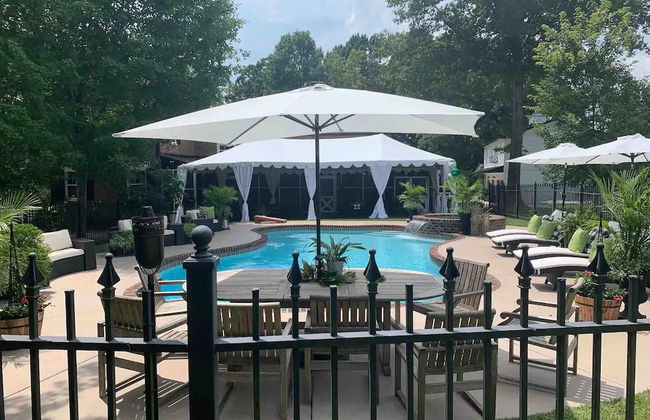 Historic Boyd Harvey House and Grounds 2 Bedroom Home by RedAwning - Foto 33