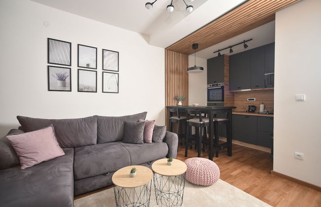 All Seasons Residence - Photo 15