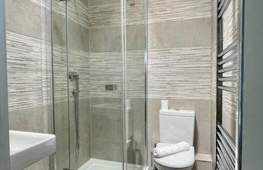 1 The Boatyard - Water fronted, town location & parking for 2 cars - Foto 11