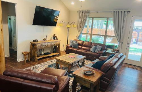 Charming new home near Canyon Lake/Guadalupe River - Photo 39