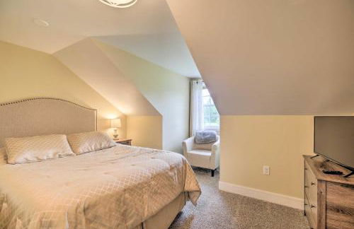 Upstate Hideaway with Hot Tub, 13 Mi to Malone! - Photo 21