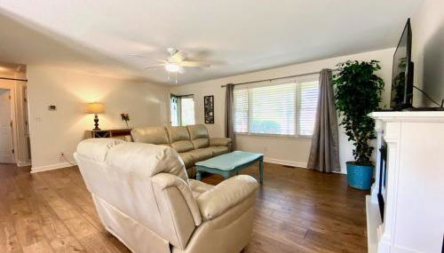 Cozy three bedroom house with fireplace - Foto 5