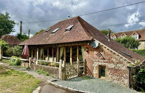 The Old Tractor Shed by inspirestays-com - Foto 3