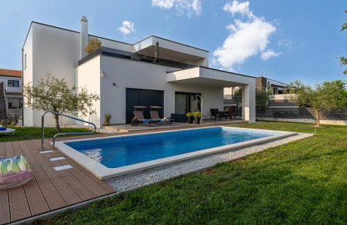 Modern apartment Ana with Jacuzzi and Pool - Foto 1