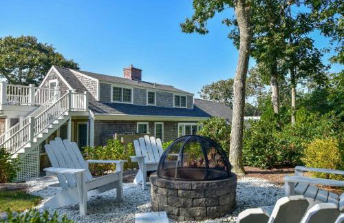Roof Deck, Walk to Forest Beach, Fire Pit! - Foto 1