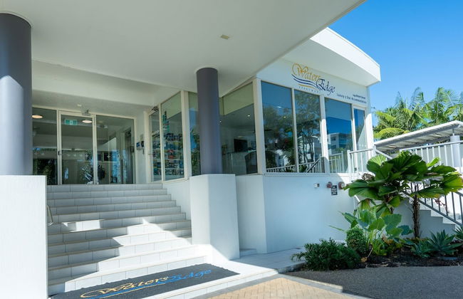 Waters Edge Apartment - Photo 67