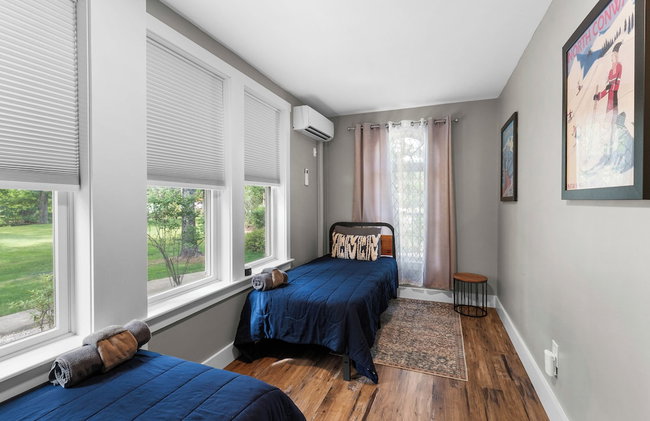 TuckAway Suites at East Branch - Foto 29