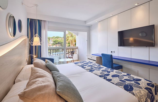 Universal Aparthotel Don Camilo - Photo 16