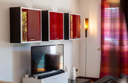 Villa Dolce Vita - Vista Colline, Jacuzzi, 3Suites & 5min dal mare - Foto 13