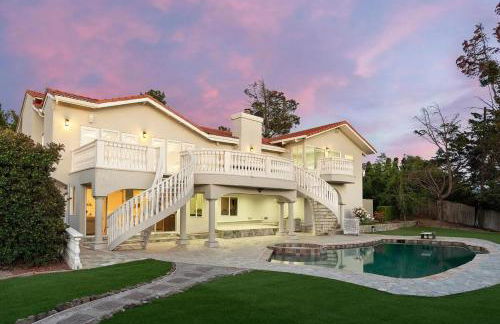 Independent Unit in Luxury Hillsborough Retreat Pool, Hot Tub and Views - Foto 23