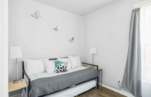 Detroit 3BR Retreat w/ Wi-Fi + Street Parking - Foto 2