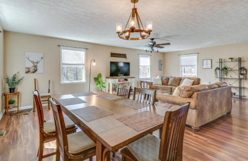 Pet-Friendly Shenandoah Cabin with Fire Pit and Grill! - Foto 6