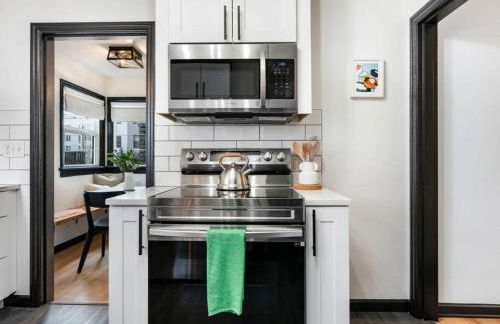 Picture Perfect Bungalow in the heart of DT Vancouver - Foto 20