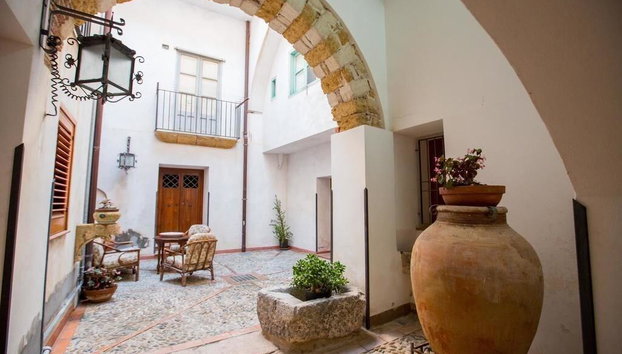 Palazzo Raho - Foto 2