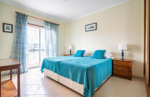Pool View 2 bedroom 1st floor apartment, Oasis Parque near Alvor AT14 - Foto 28