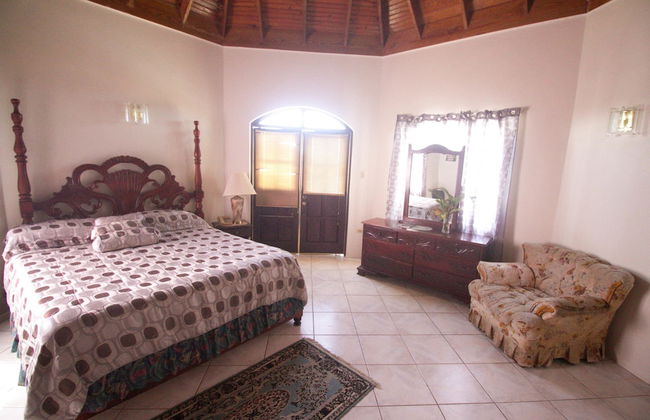 Sea View Chateau - Photo 13