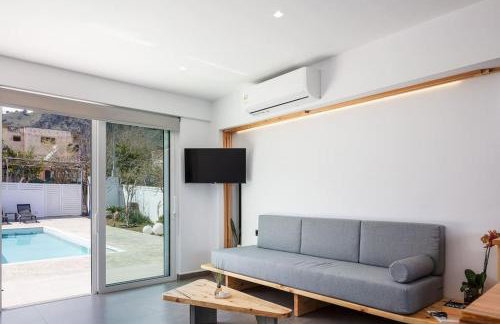 Cyan Viewpoint House near Lake Kourna - Foto 67