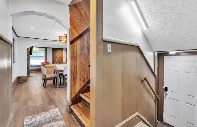 Cozy Renovated 19th Century Home, 5 Min to OSU! 3 Bedroom Home by Paula - Foto 35