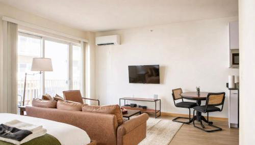 Walker's Point Studio with Gym and Balcony - Foto 5