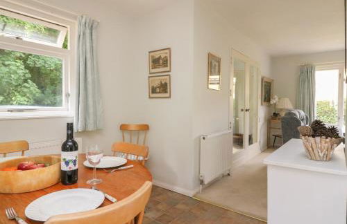 Woodlands Cottage - Photo 7