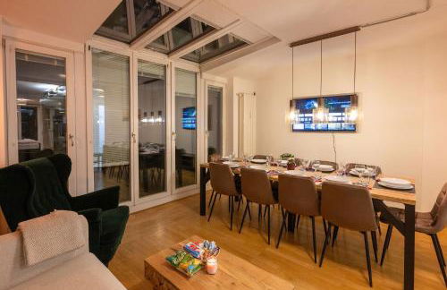 Munich Large Apartment 145 qm and 5 Bedrooms with Roof Terrace in centrally located 1 to 14 Guests - Foto 5