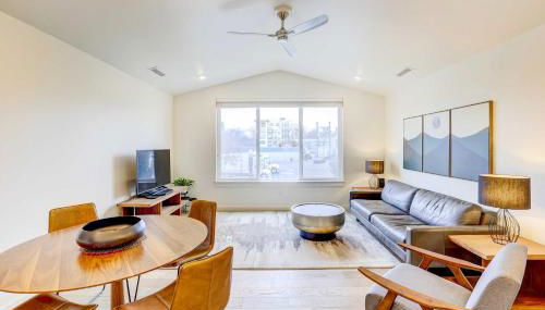 Beautiful Townhome - Steps to Downtown Boise! - Photo 2