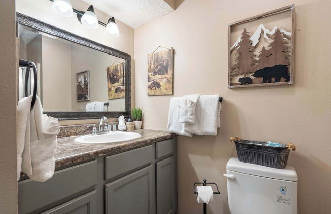 Black Bear Lodge - 1 Mile From Silver Dollar City - Photo 16