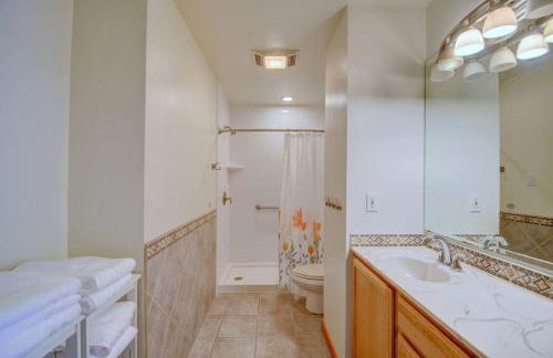 El Ranchito Alegre Taos-Style 3BR in Corrales - Foto 16