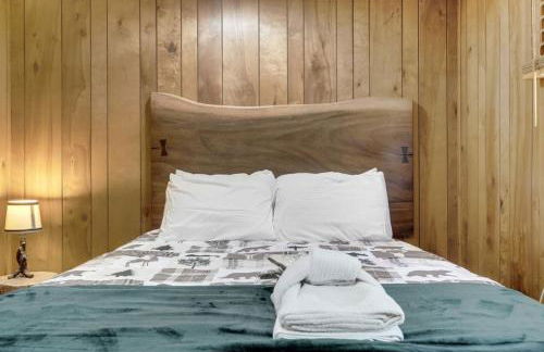 Twin Pines Retreat - Lake, Firepit and Games - Foto 50