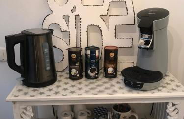 Architect-Apartments 80qm 3 Schlafzimmer, integrierter Küche und Bad, 2min von A8, Garten mit Sitzgruppe, ruhig und modern - Foto 21