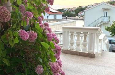 Apartments Bilo - Jela & Ivan - Foto 2