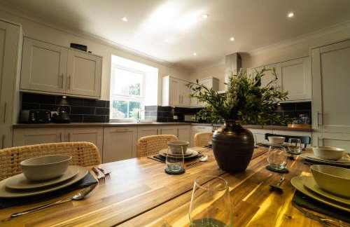 Foundry Farm House - Photo 2