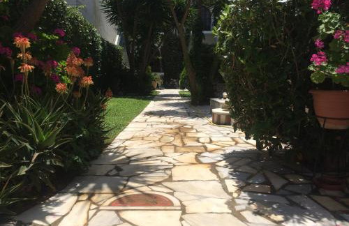 Villa Belmar Self-Catered Apartments - Photo 31