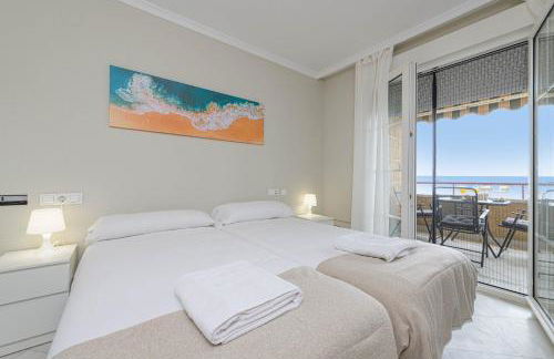 WintowinRentals Seafront Apartment with Spectacular Views - Photo 27