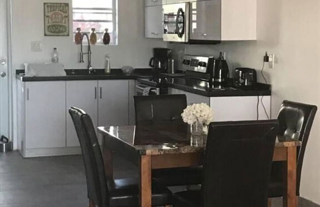 4 Guests - Stunning View - Pool - South Finger - Photo 5