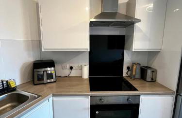 Chic 2-bed Flat - Coop Live & Ethiad - Foto 9