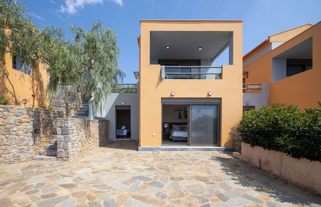 Searocks Exclusive Village - Photo 62