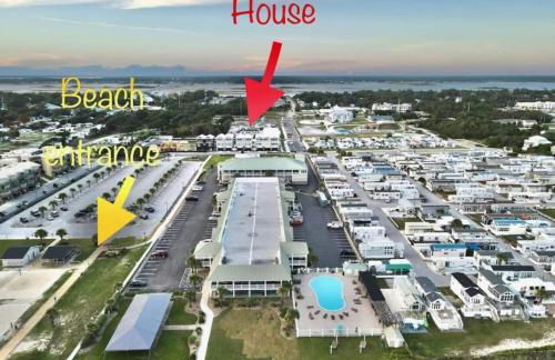 Luxury Beach Condo 5 Min Walk to Beach & Shops! - Foto 53